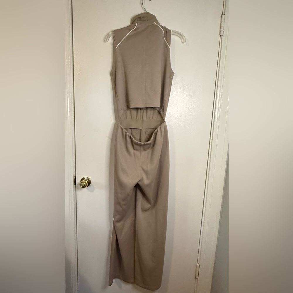 NWT SPANX Airpique Tan Jumpsuit Size Small - Picture 8 of 13